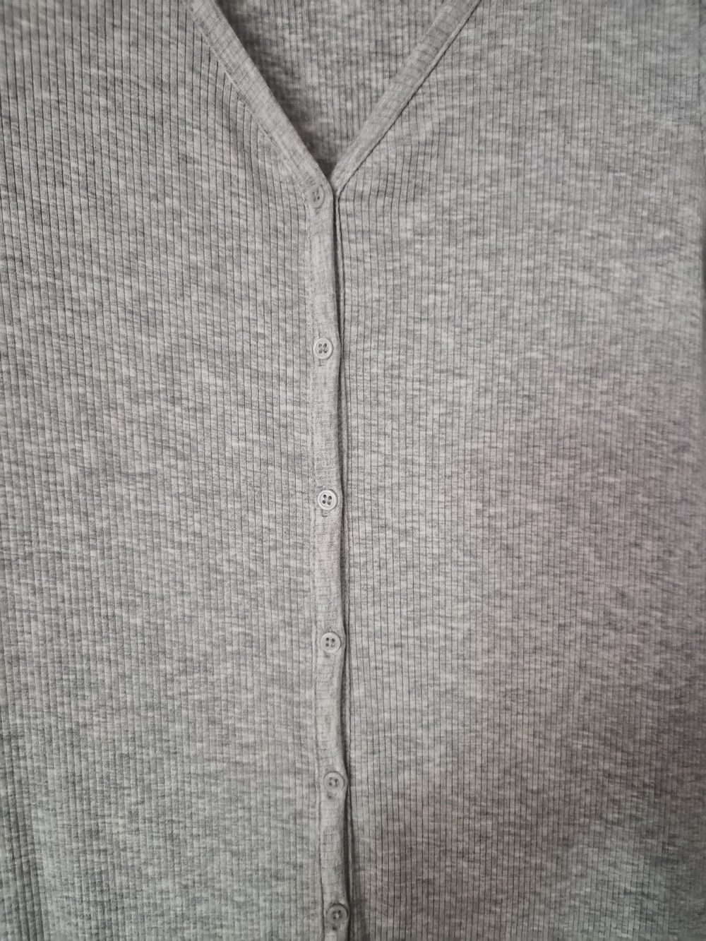GAP Light Gray Ribbed Top - Gray - Picture 2 of 4